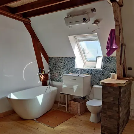 Holiday home Longere De Charme Entre Et Terre